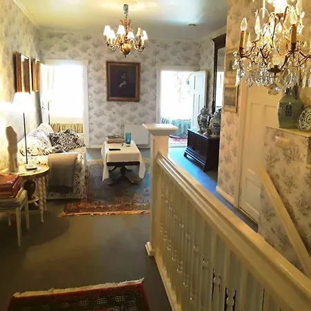 Toeyrylae Manor