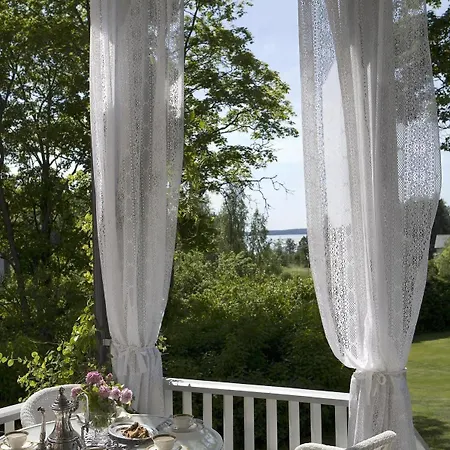 Otel Toeyrylae Manor Artjärvi