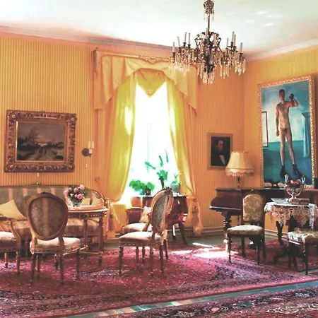 Toeyrylae Manor Hotel 4*