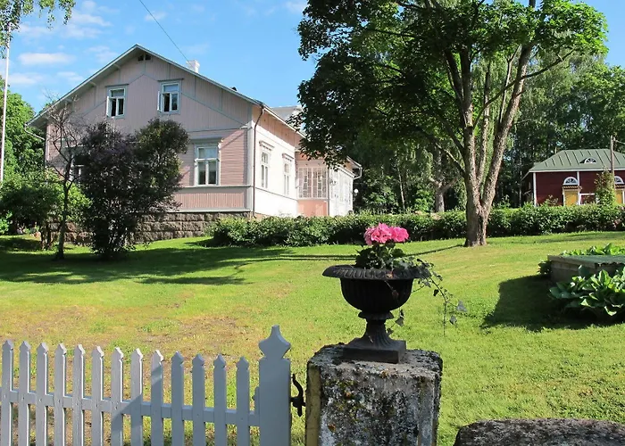 Toeyrylae Manor 4* Artjärvi