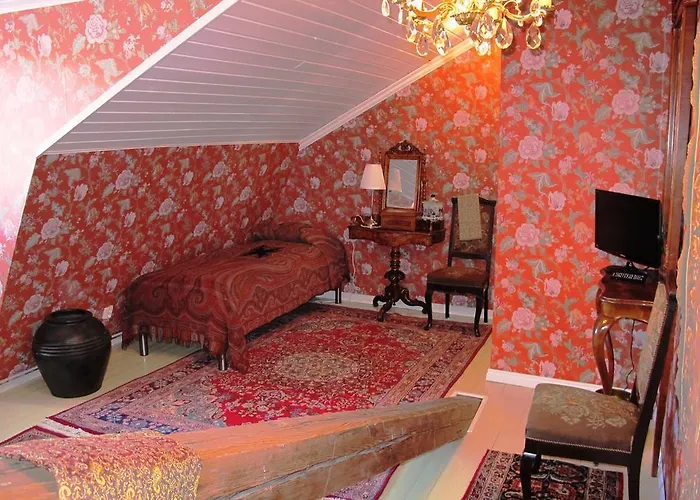 Toeyrylae Manor Artjärvi